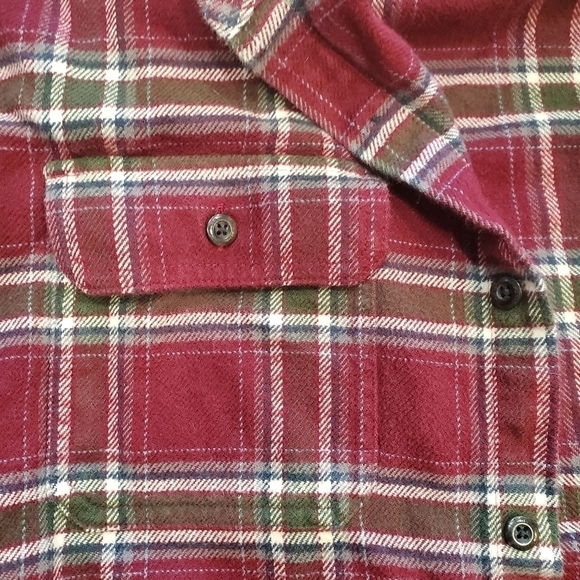 LL Bean dark wine color plaid flannel soft organic cotton button down | size L - Picture 3 of 6